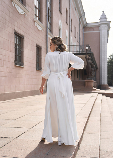 Прокат платья Молочное макси с декоративным поясом и рукавами для фотосессии и мероприятия в Новосибирске