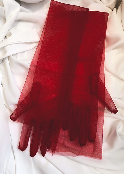 Прокат платья Перчатки красные для фотосессии и мероприятия в Новосибирске